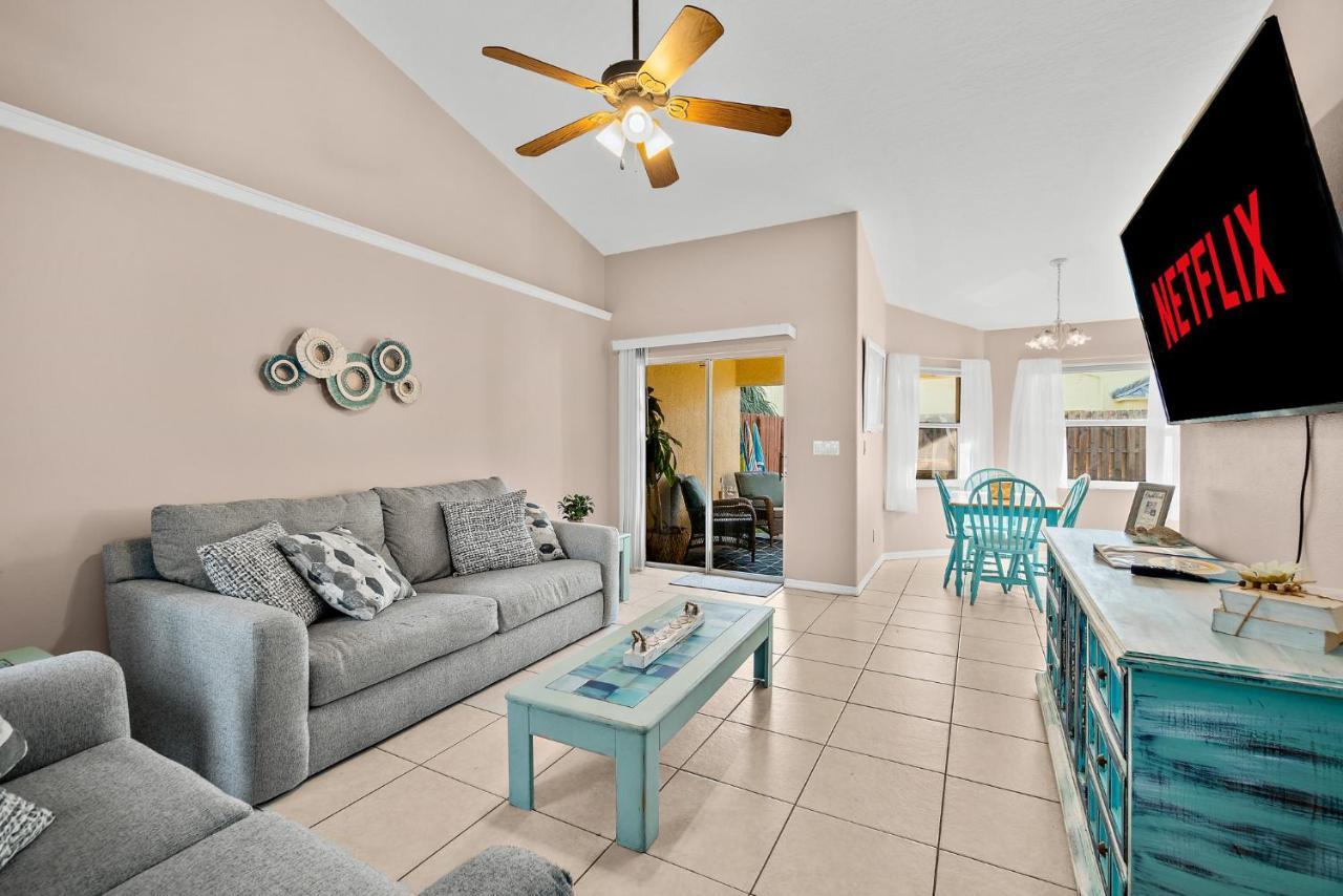Sunset Serenity - 3Br Beach Townhome With Outdoor Patio - New Hot Tub, Steps To Ocean Fun! Melbourne Bagian luar foto