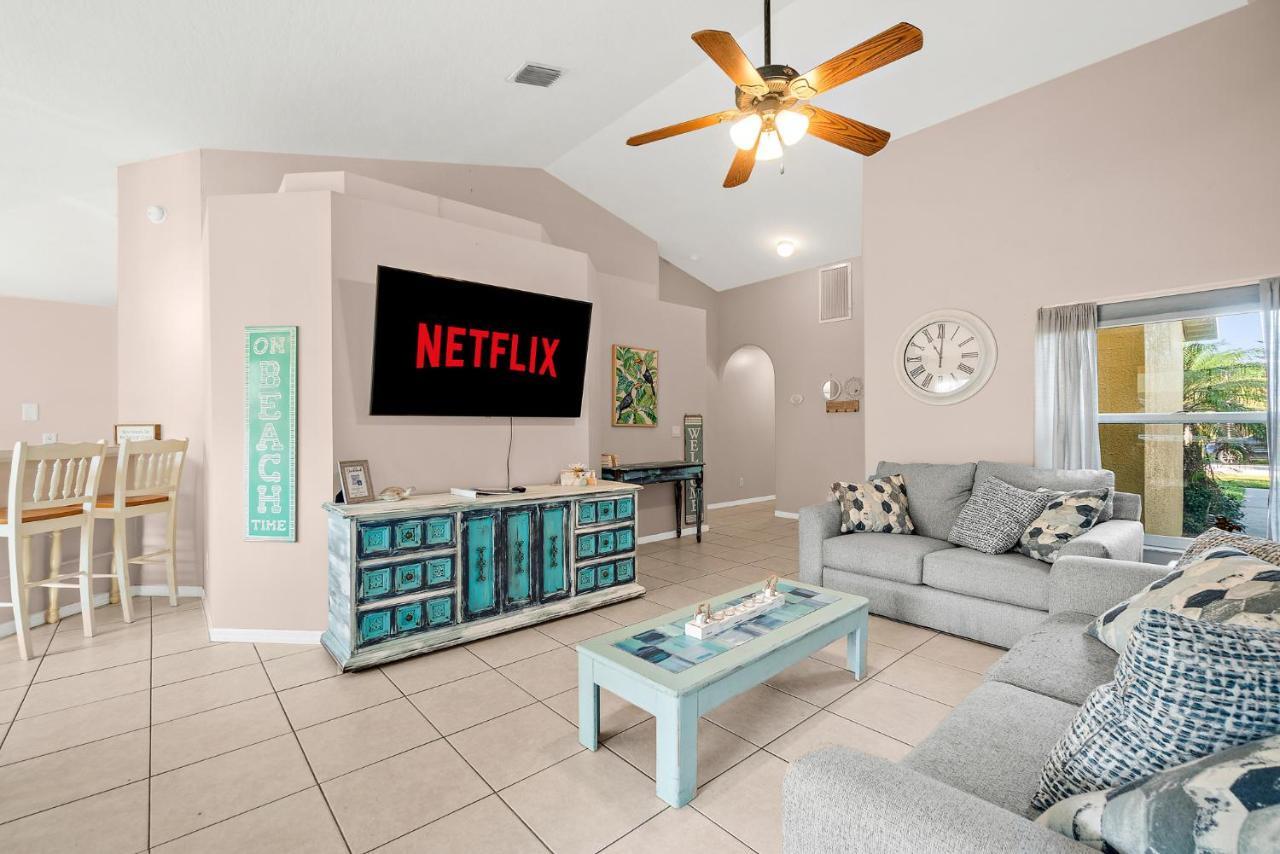 Sunset Serenity - 3Br Beach Townhome With Outdoor Patio - New Hot Tub, Steps To Ocean Fun! Melbourne Bagian luar foto